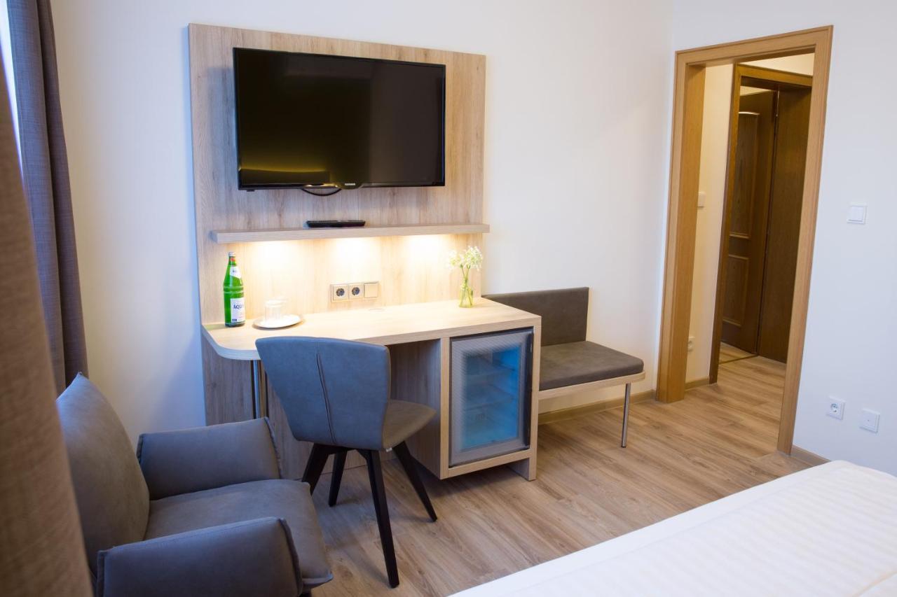 Gaestehaus Hotel Wilms Κολωνία Εξωτερικό φωτογραφία