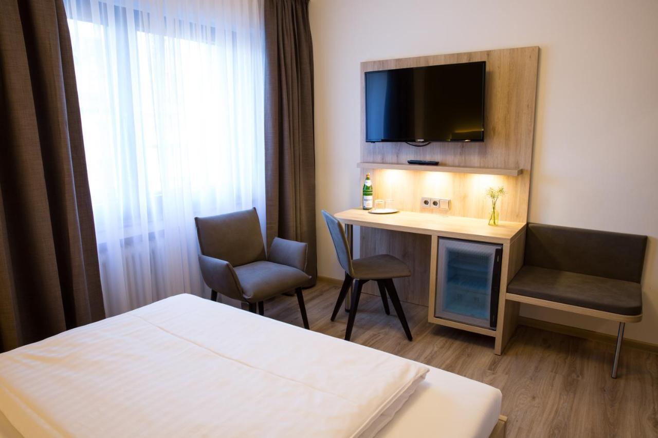 Gaestehaus Hotel Wilms Κολωνία Εξωτερικό φωτογραφία