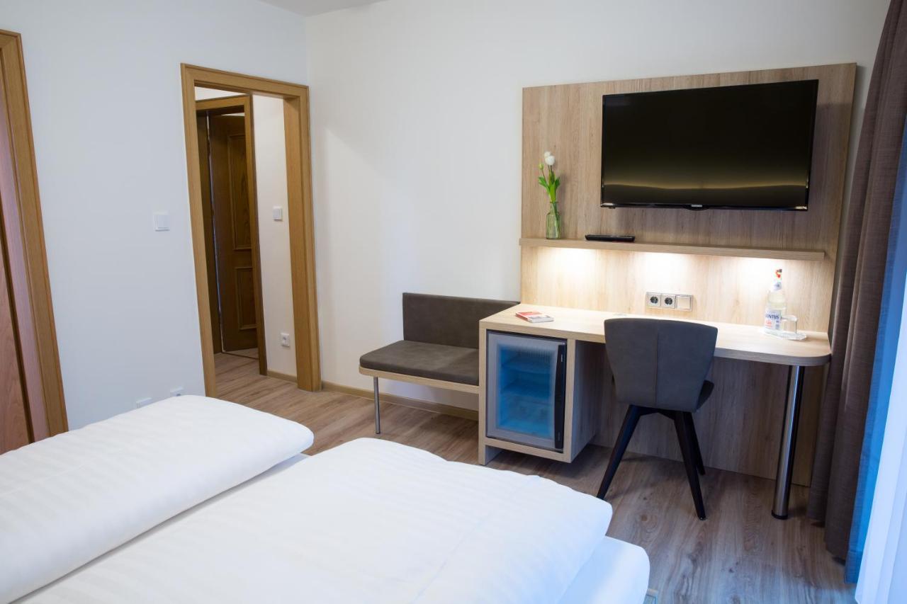 Gaestehaus Hotel Wilms Κολωνία Εξωτερικό φωτογραφία