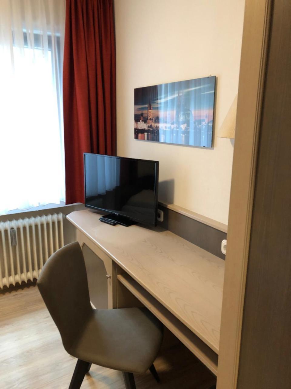 Gaestehaus Hotel Wilms Κολωνία Εξωτερικό φωτογραφία