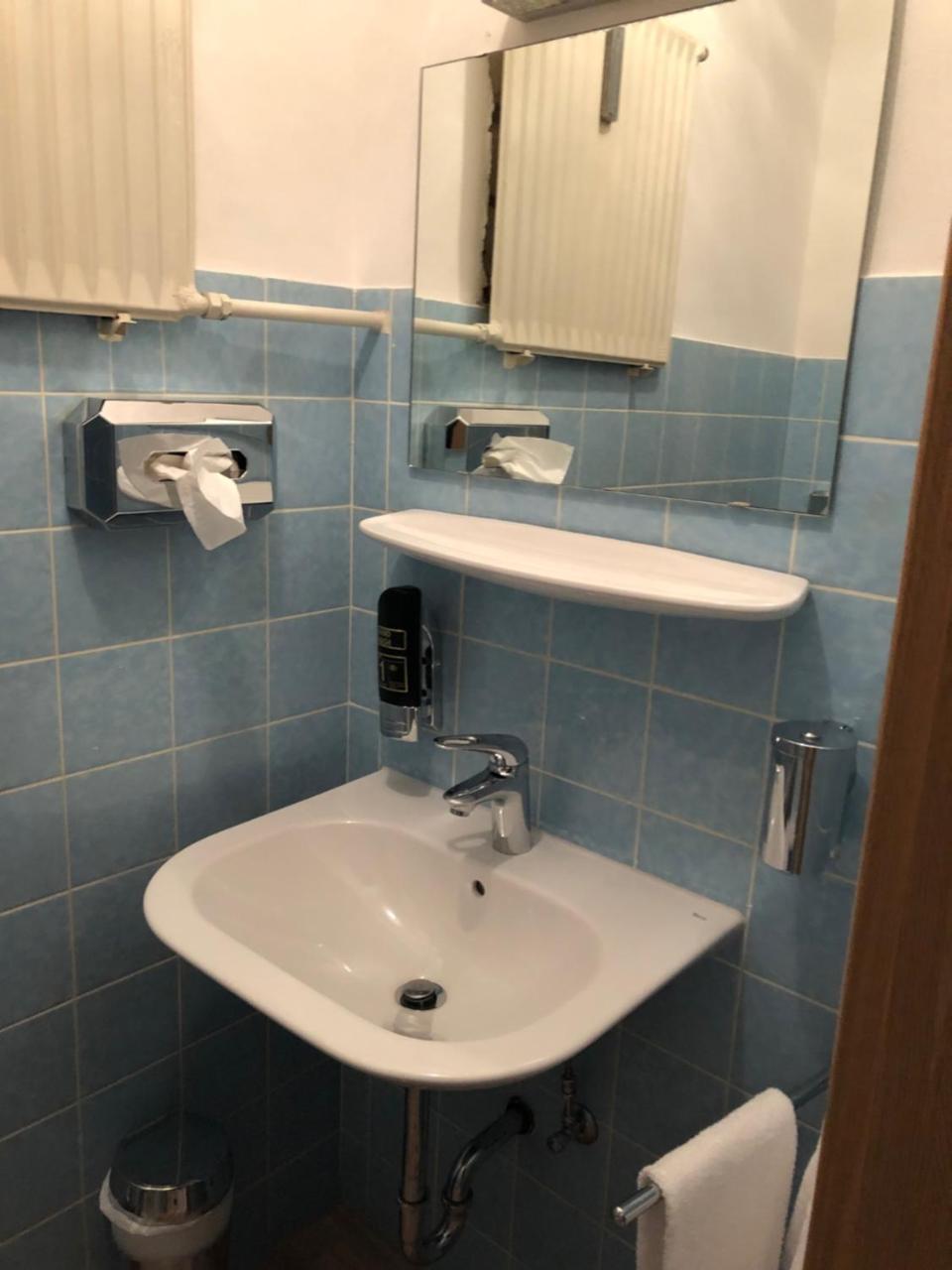 Gaestehaus Hotel Wilms Κολωνία Εξωτερικό φωτογραφία